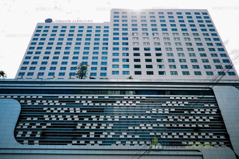 ASHTON ASOKE – RAMA 9
