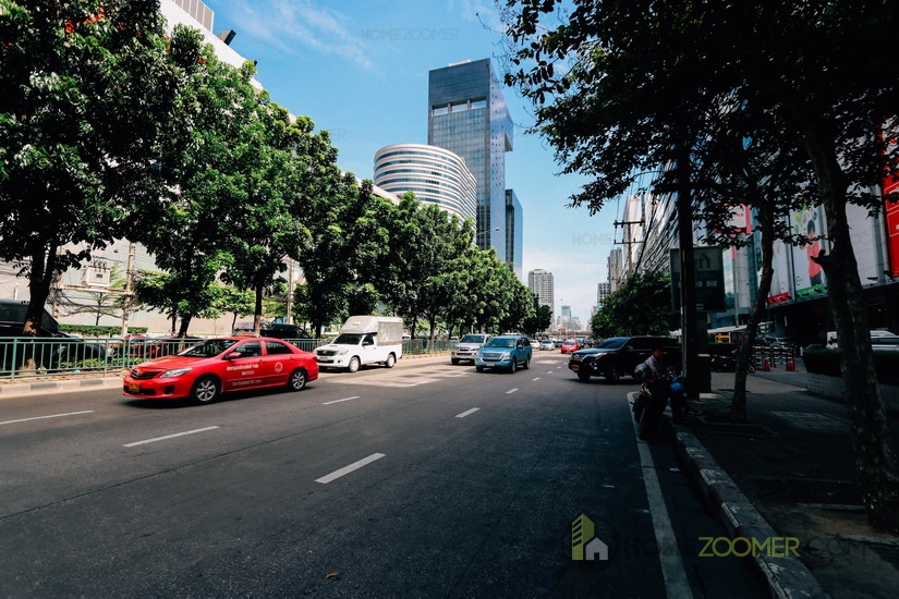 ASHTON ASOKE – RAMA 9