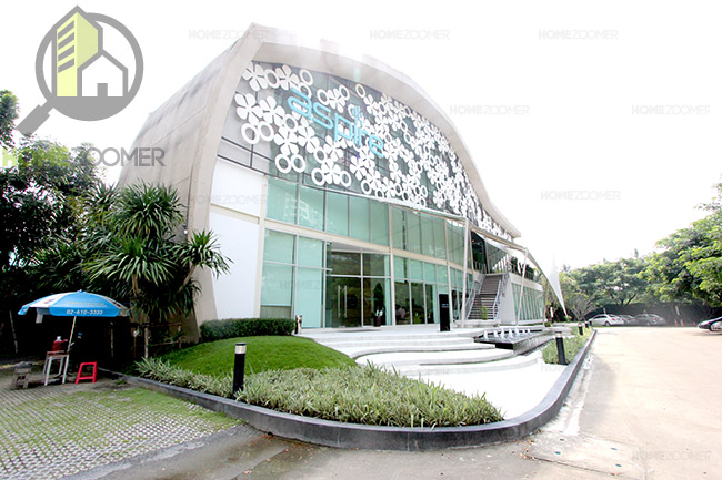 Aspire Sathon Taksin Brick-Zone