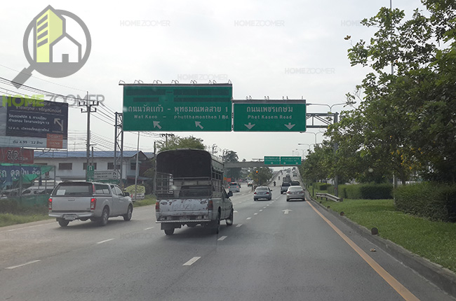 Aspire Sathon Taksin Brick-Zone