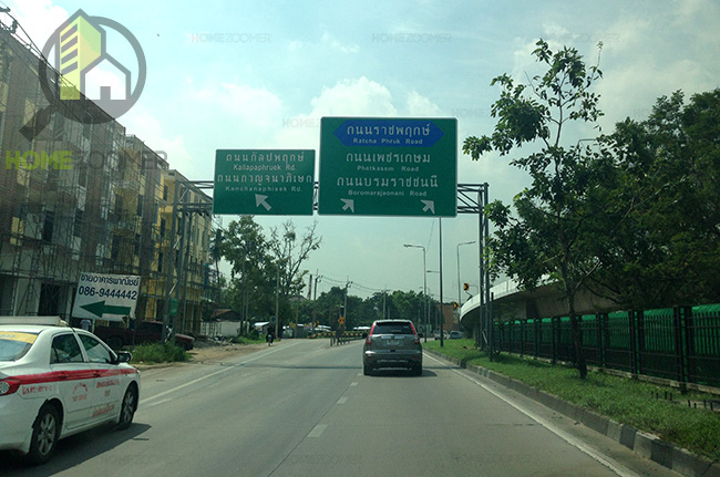 Aspire Sathon Taksin Brick-Zone