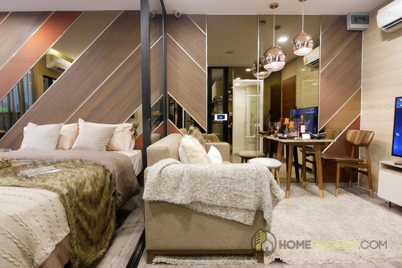 Brown Condo phaholyothin 67