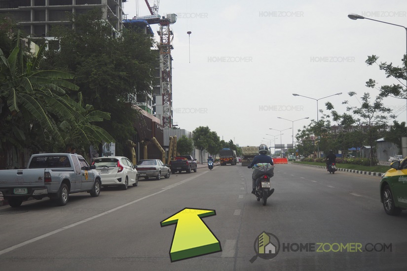 Brown Condo phaholyothin 67