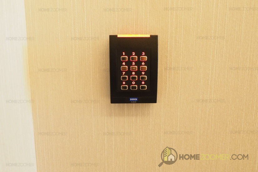 THE DIPLOMAT SATHORN