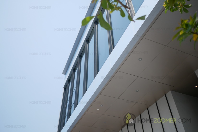 THE DIPLOMAT SATHORN