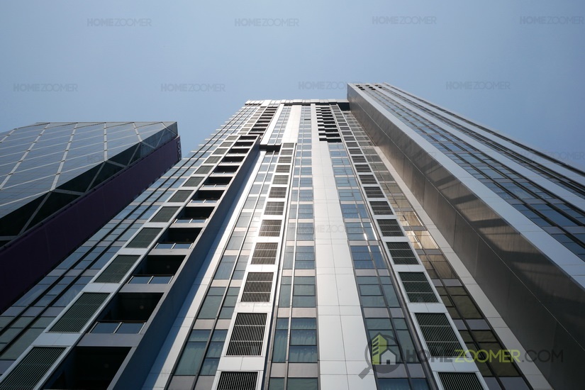 THE DIPLOMAT SATHORN