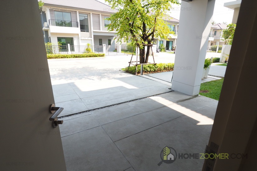 VENUE RAMA 5 (เวนิว พระราม 5)