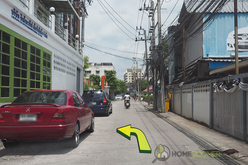 Chateau in Town Sukhumvit 64/1