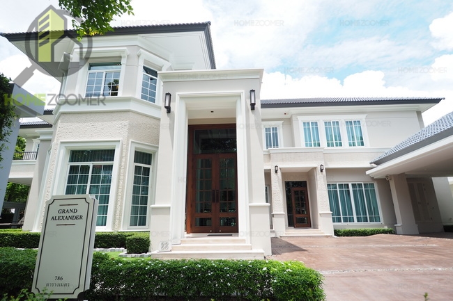 à¸£ à¸§ à¸§à¸š à¸²à¸™ Granada Pinklao Petchkasem By Homezoomer