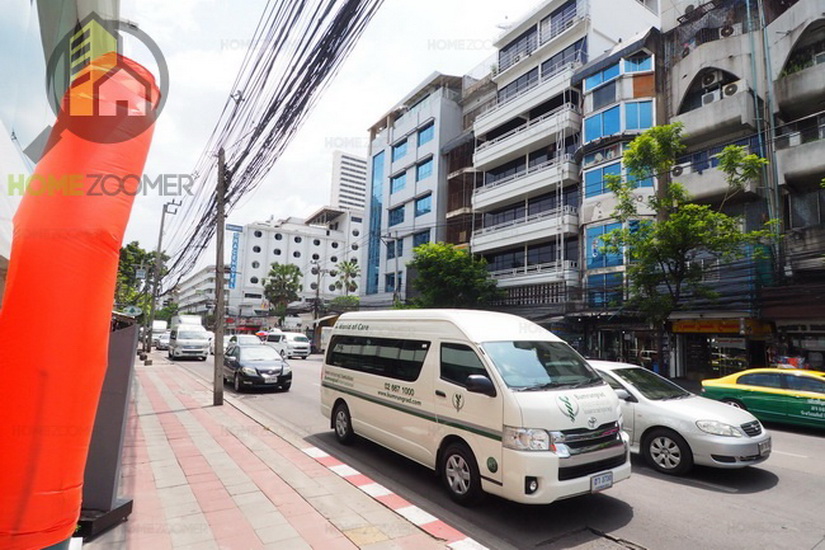คอนโด THE RICH NANA (เดอะริช นานา)
