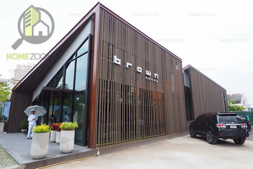 BROWN 32 (บราวน์ 32)