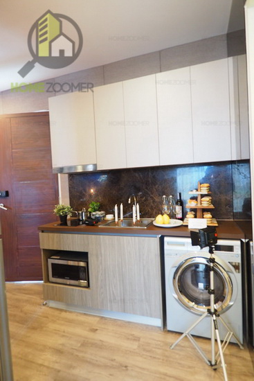 BROWN 32 (บราวน์ 32)