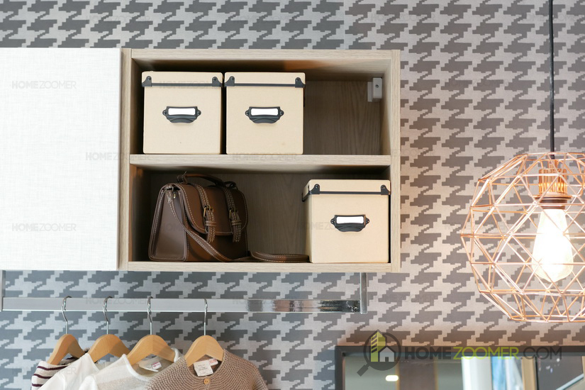 BROWN CONDO HUAI KHWANG