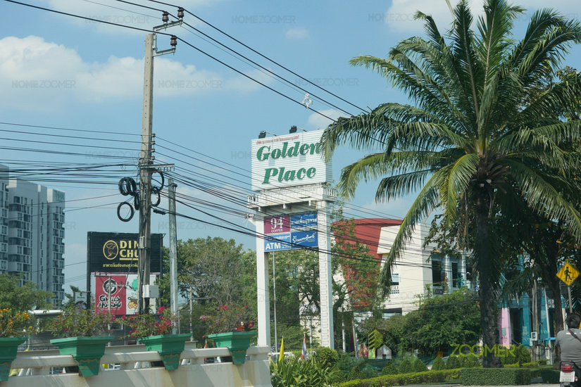 BROWN CONDO HUAI KHWANG