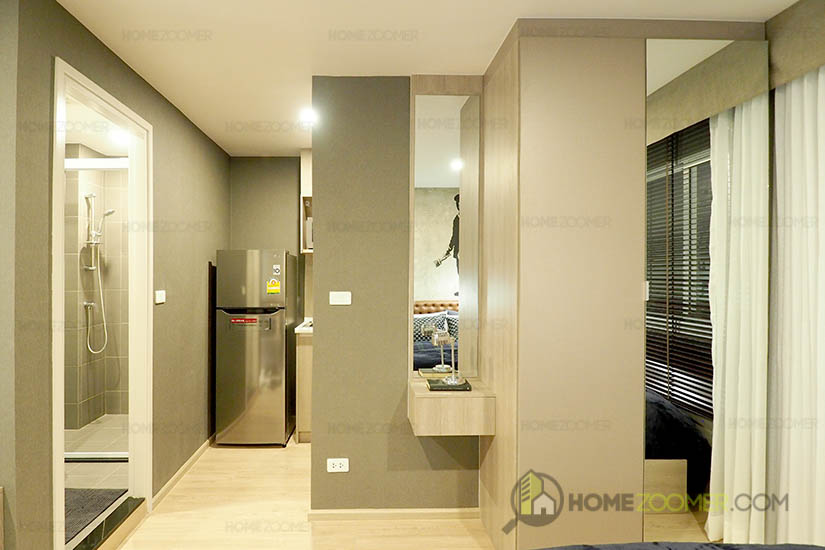 Elio Del Moss Phahon Yothin 34