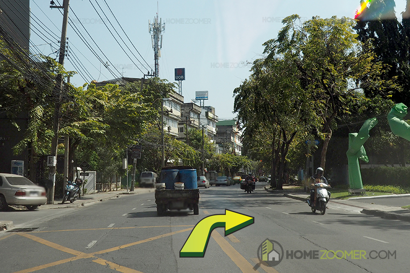 Elio Del Moss Phahon Yothin 34