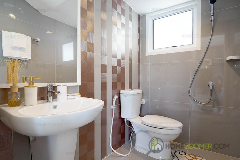 รีวิว บ้าน ลลิล ทาวน์ แลนซีโอ คริป เทพารักษ์-ตำหรุ LalinTown Lanceo Crib Teparak Tumru