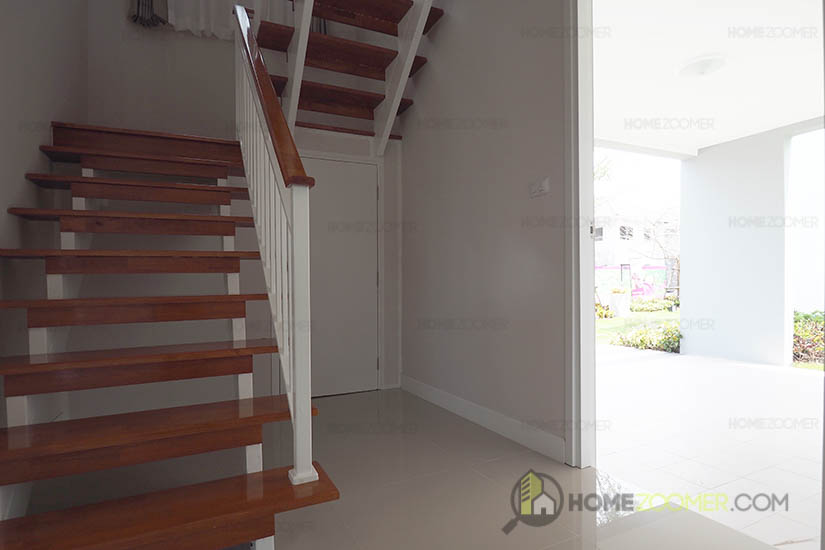 รีวิว บ้าน ลลิล ทาวน์ แลนซีโอ คริป เทพารักษ์-ตำหรุ LalinTown Lanceo Crib Teparak Tumru