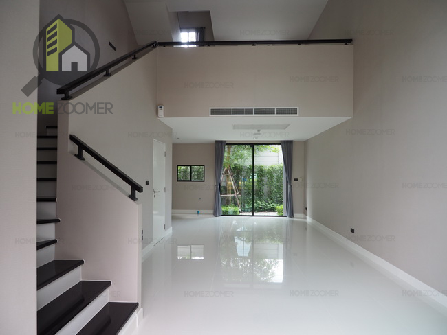 Baan Klang Mueng Viphawadi 