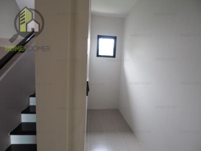 Baan Klang Mueng Viphawadi 