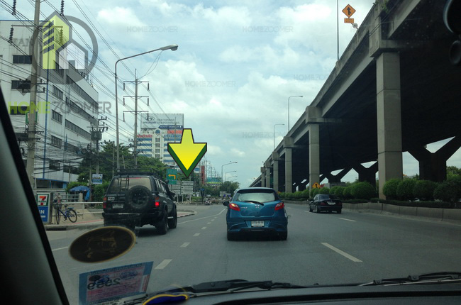 Baan Klang Mueng Viphawadi 