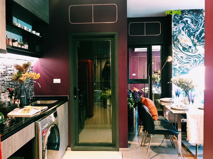 เดอะ เบส เพชรบุรี-ทองหล่อ (THE BASE Phetchaburi-Thonglor)