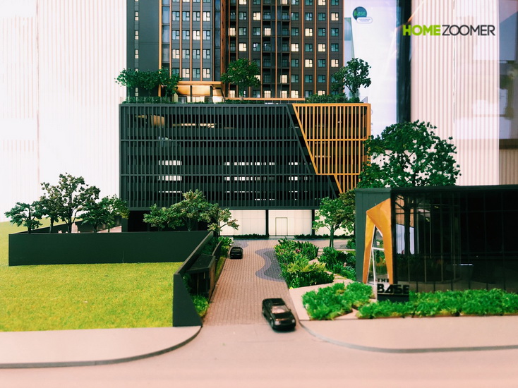 เดอะ เบส เพชรบุรี-ทองหล่อ (THE BASE Phetchaburi-Thonglor)