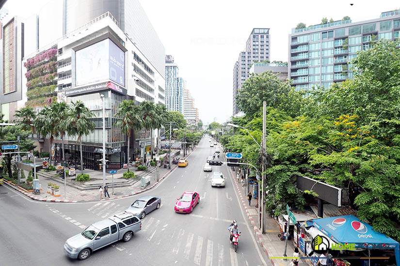 รีวิวทำเลเอกมัย