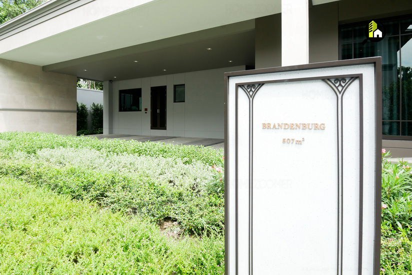 แกรนด์ บางกอก บูเลอวาร์ด บางนา-อ่อนนุช (Grand Bangkok Boulevard Bangna-Onnut)