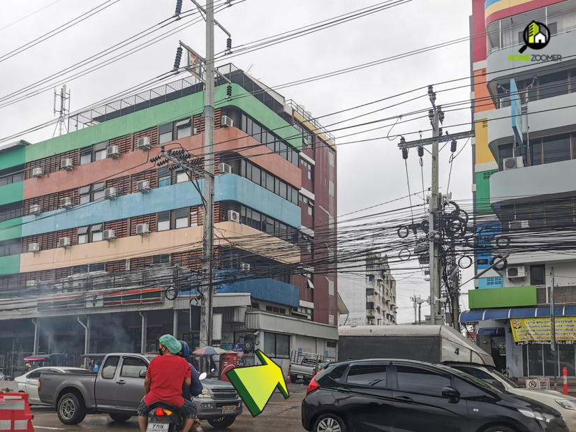 อินเตอร์เชนจ์ ทาวน์โฮม สิวารมณ์ วิลเลจ สุขุมวิท – เทพารักษ์ (SIVAROM VILLAGE Sukhumvit-Theparak)