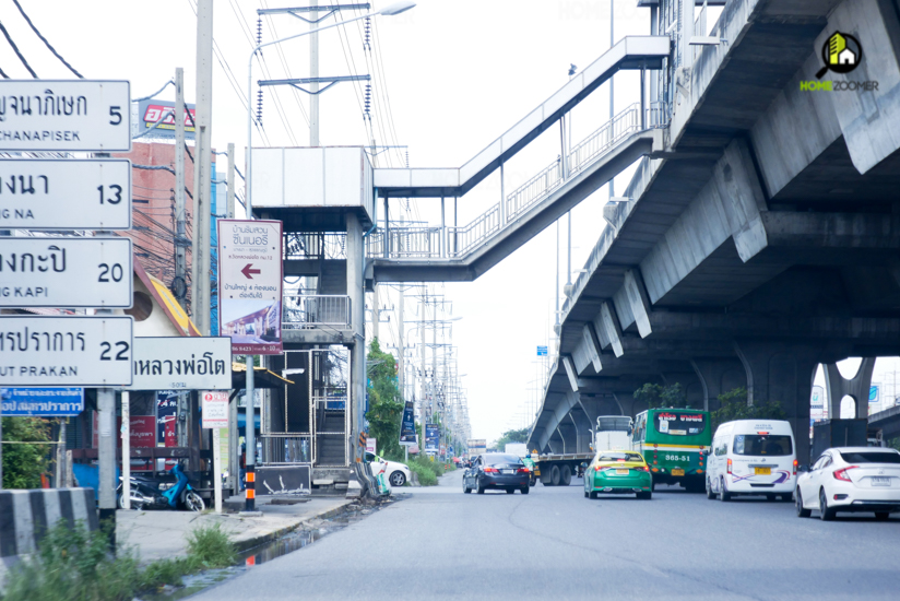 แกรนด์ บริทาเนีย บางนา กม.12 (Grand Britania Bangna Km.12) 