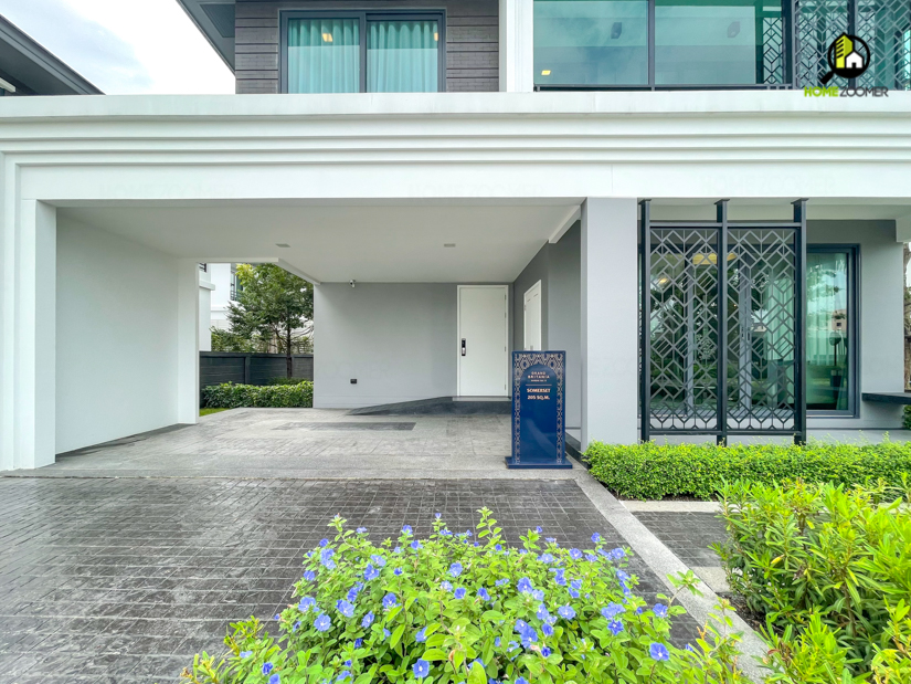 แกรนด์ บริทาเนีย บางนา กม.12 (Grand Britania Bangna Km.12)