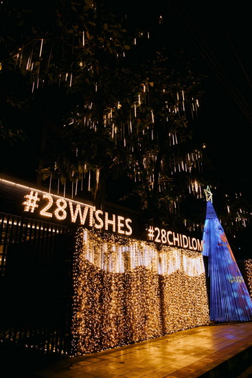 28 Wishes at 28 Chidlom