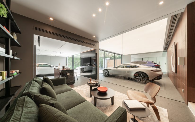 ชาญอิสสระ ส่ง Supercar Garage House
